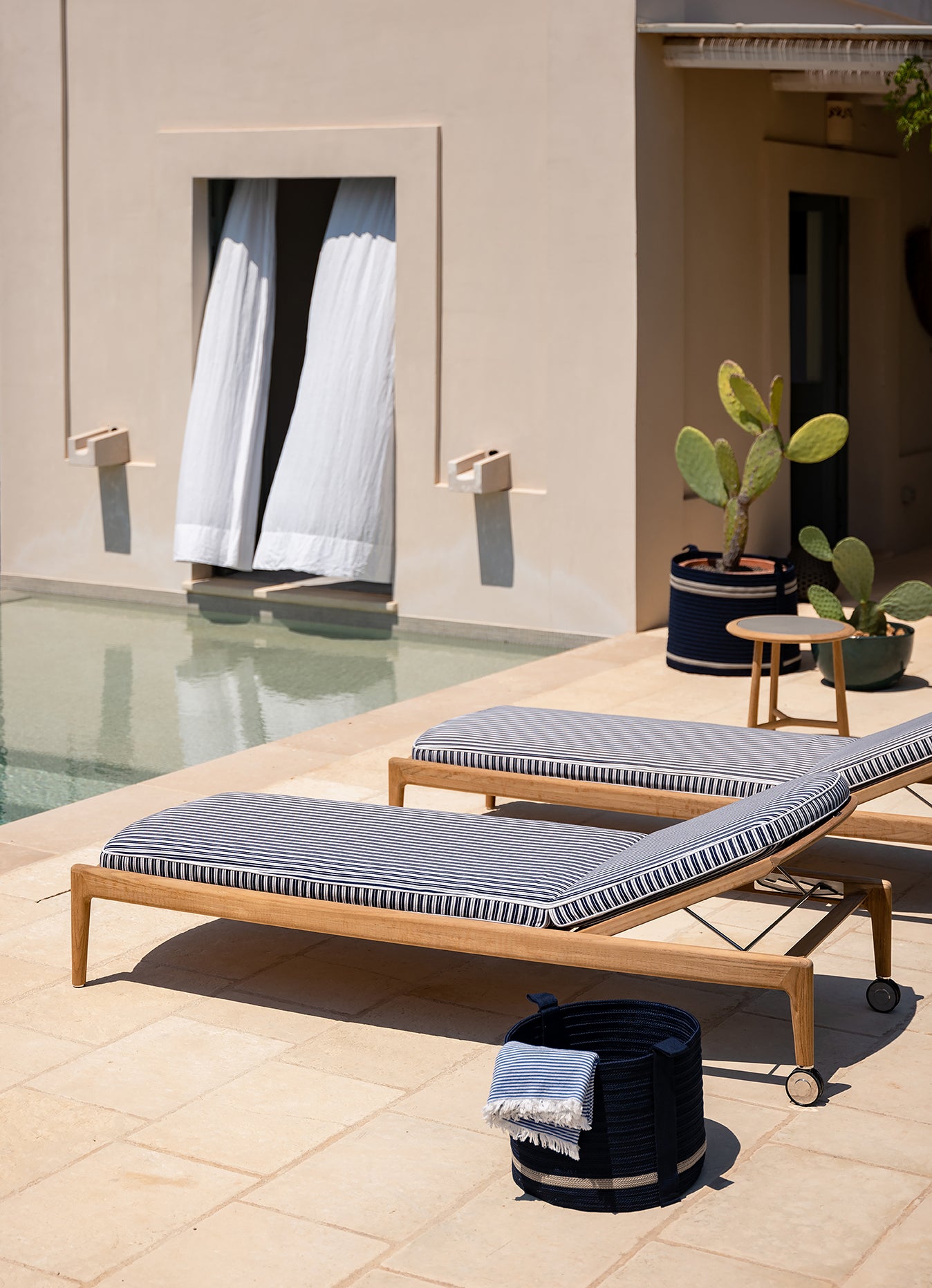 poltrona frau the secret garden sunbed