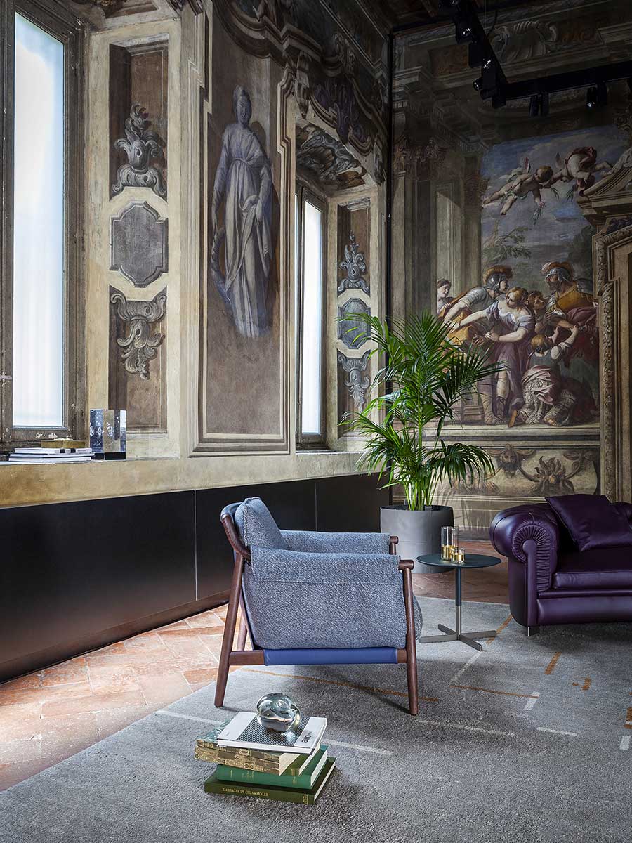 poltrona frau times lounge armchair