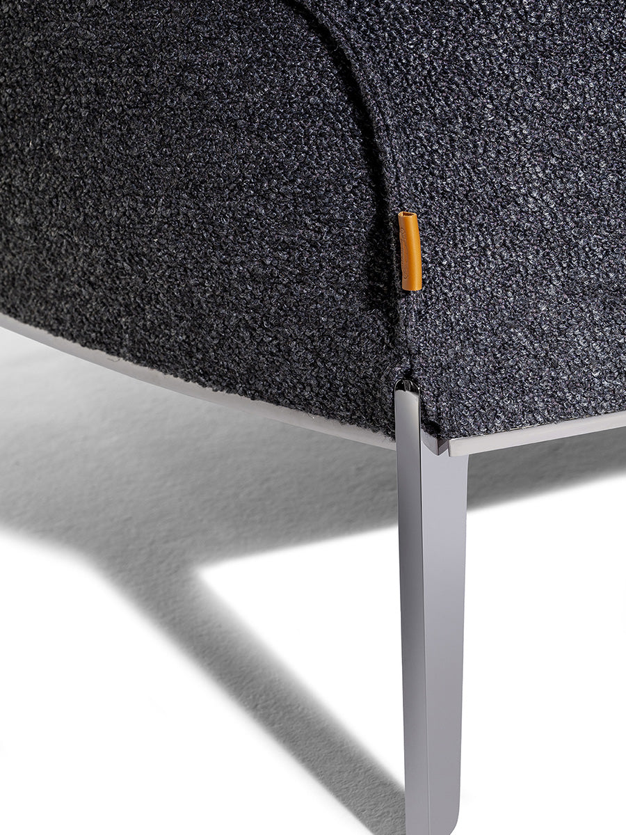poltrona frau archibald gran comfort ottoman