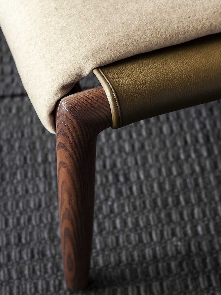 poltrona frau times lounge ottoman