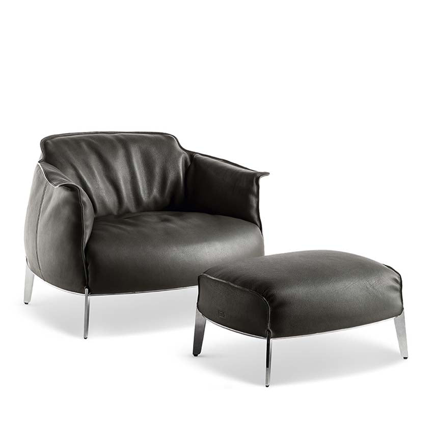 Archibald Gran Comfort Armchair