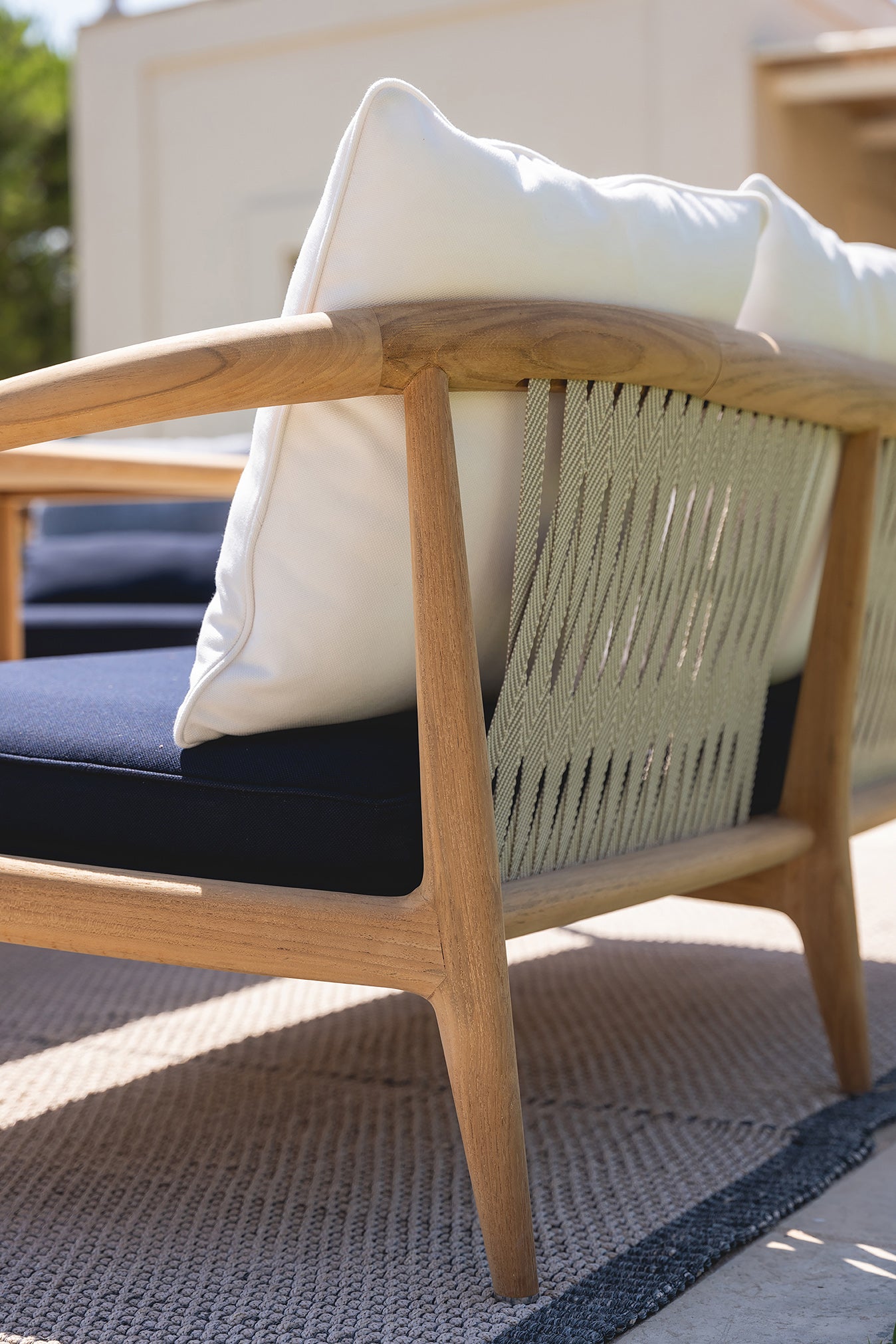poltrona frau the secret garden armchair