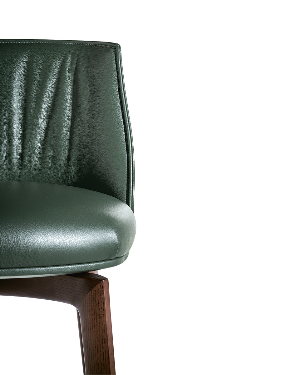 poltrona frau archibald stool wood