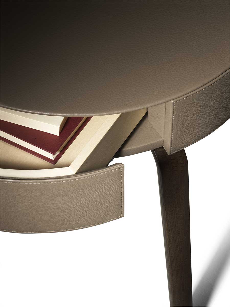 poltrona frau fiorile with drawer small table