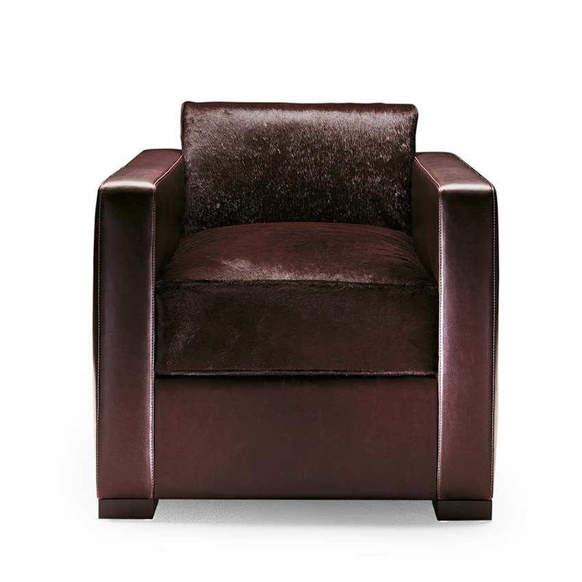 Linea A Armchair