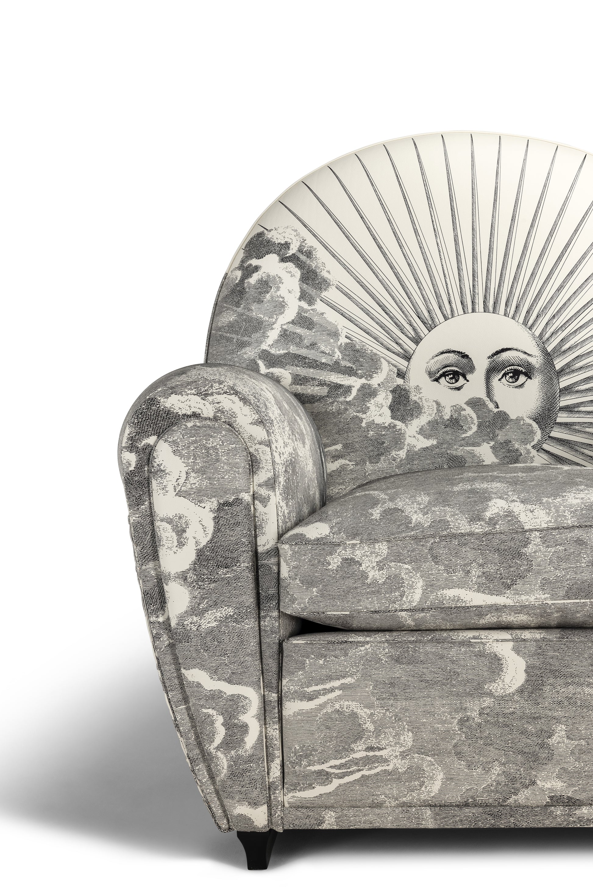 Vanity Fair XC Imagine Edition Armchair