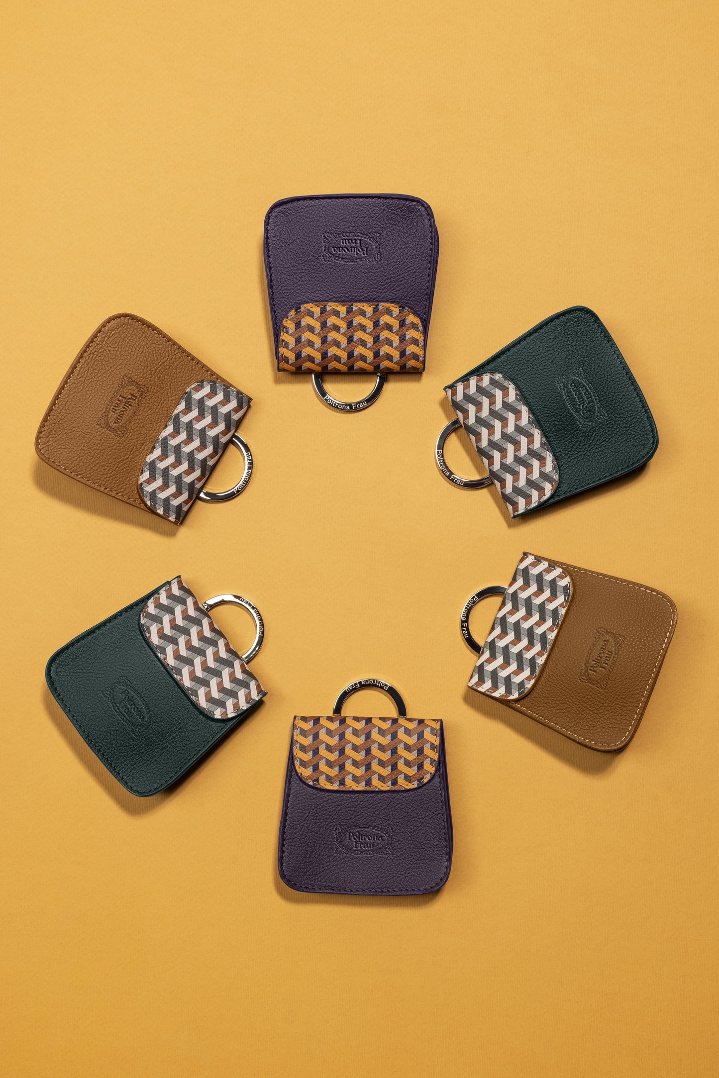 poltrona frau pet biscuit pocket