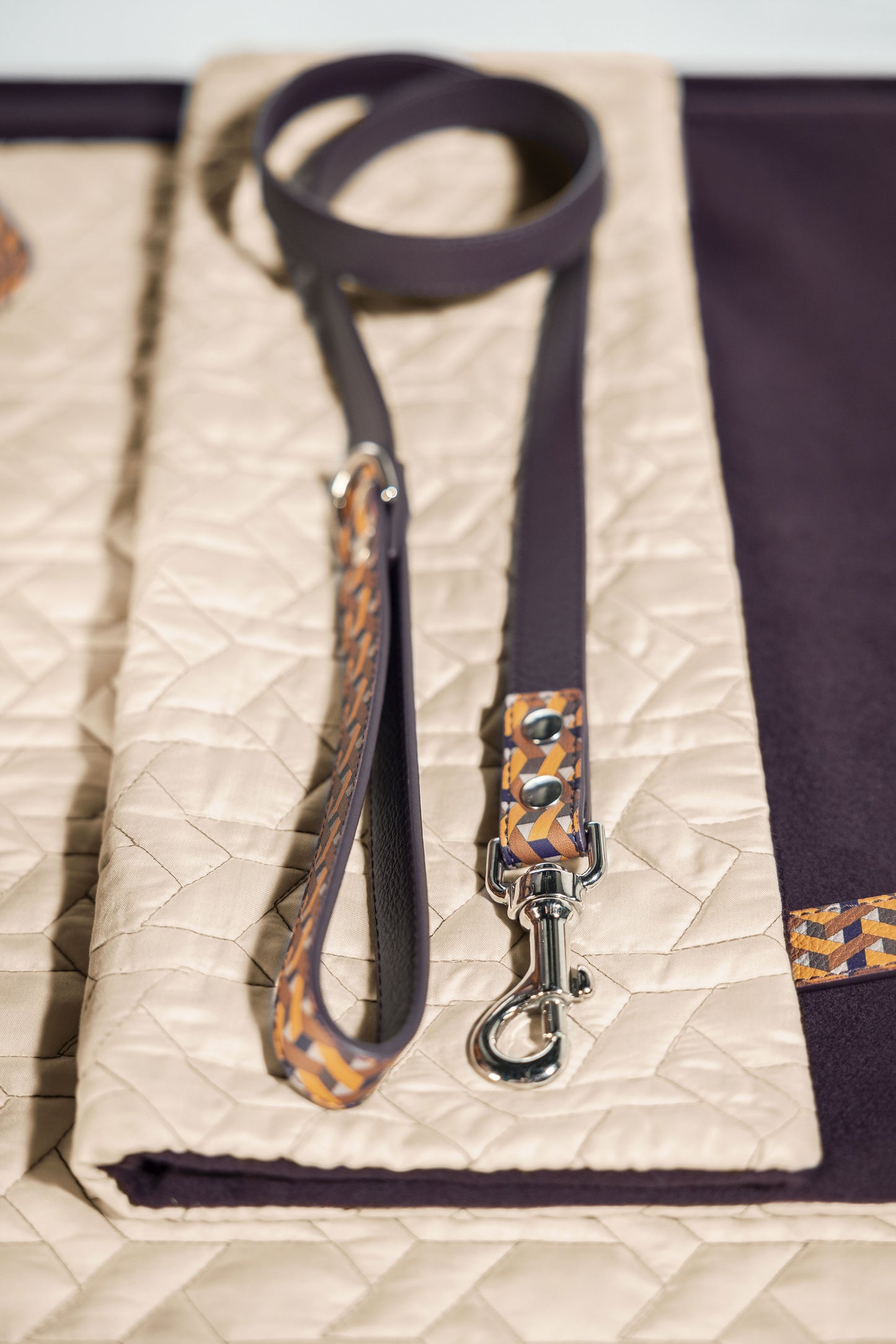 poltrona frau pet leash