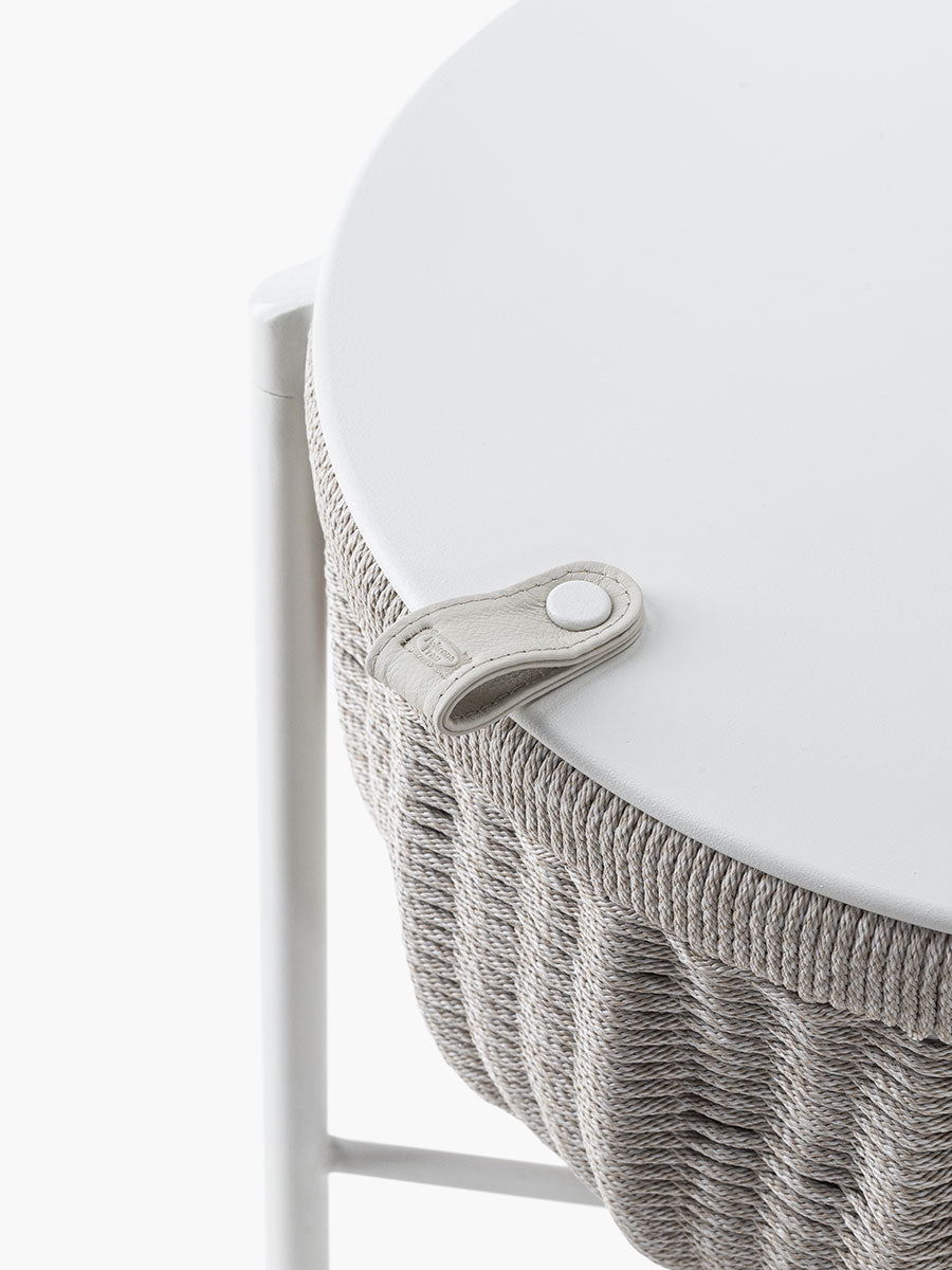 poltrona frau cestlavie outdoor small table