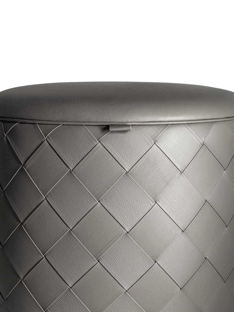 poltrona frau grant ottoman d46