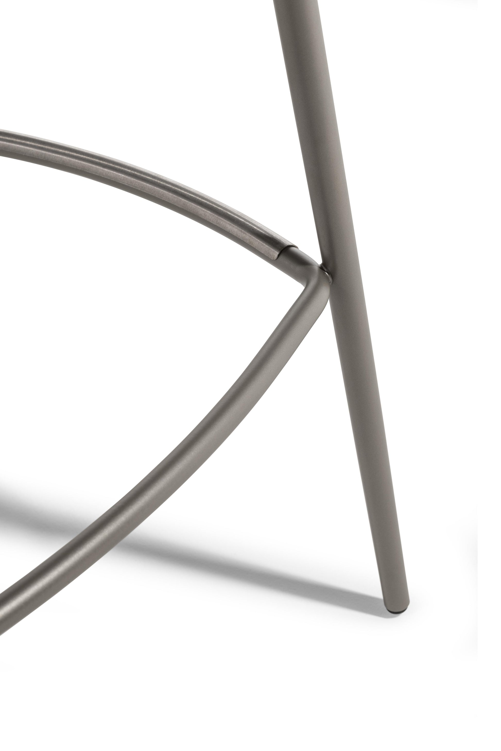Montera Mas Stool With Metal Base
