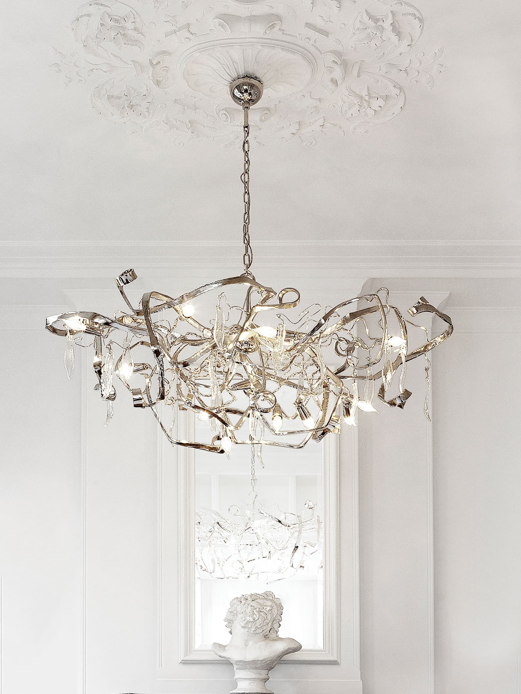 Delphinium Chandelier Oval