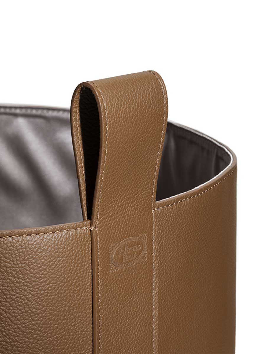 poltrona frau leather basket