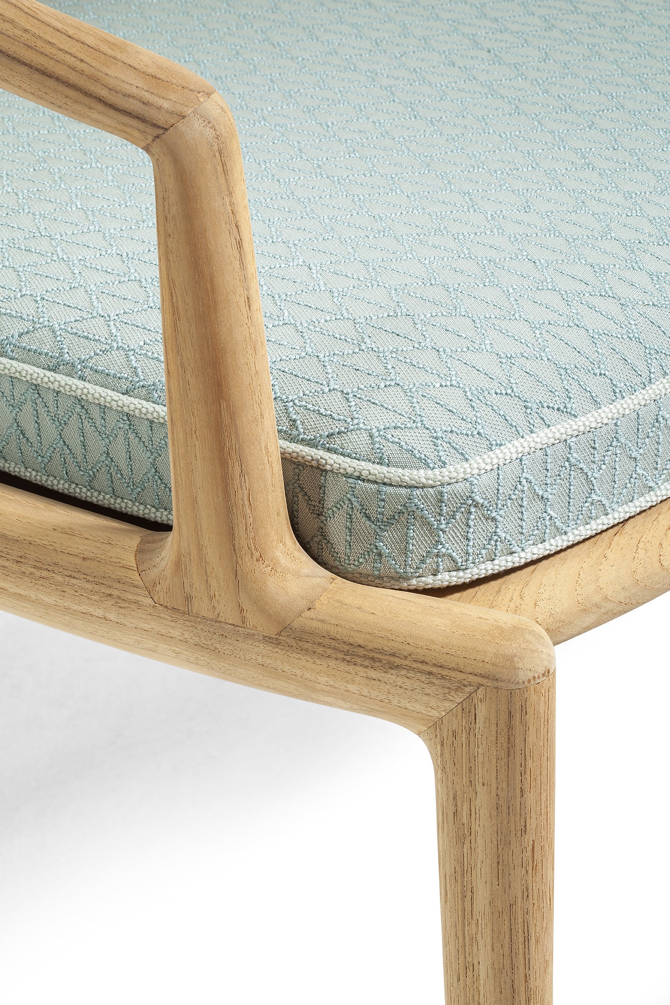 poltrona frau the secret garden small armchair