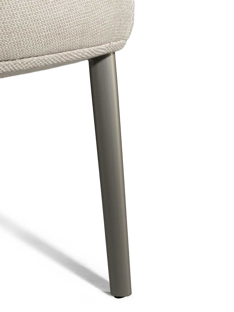 poltrona frau archibald dining chair