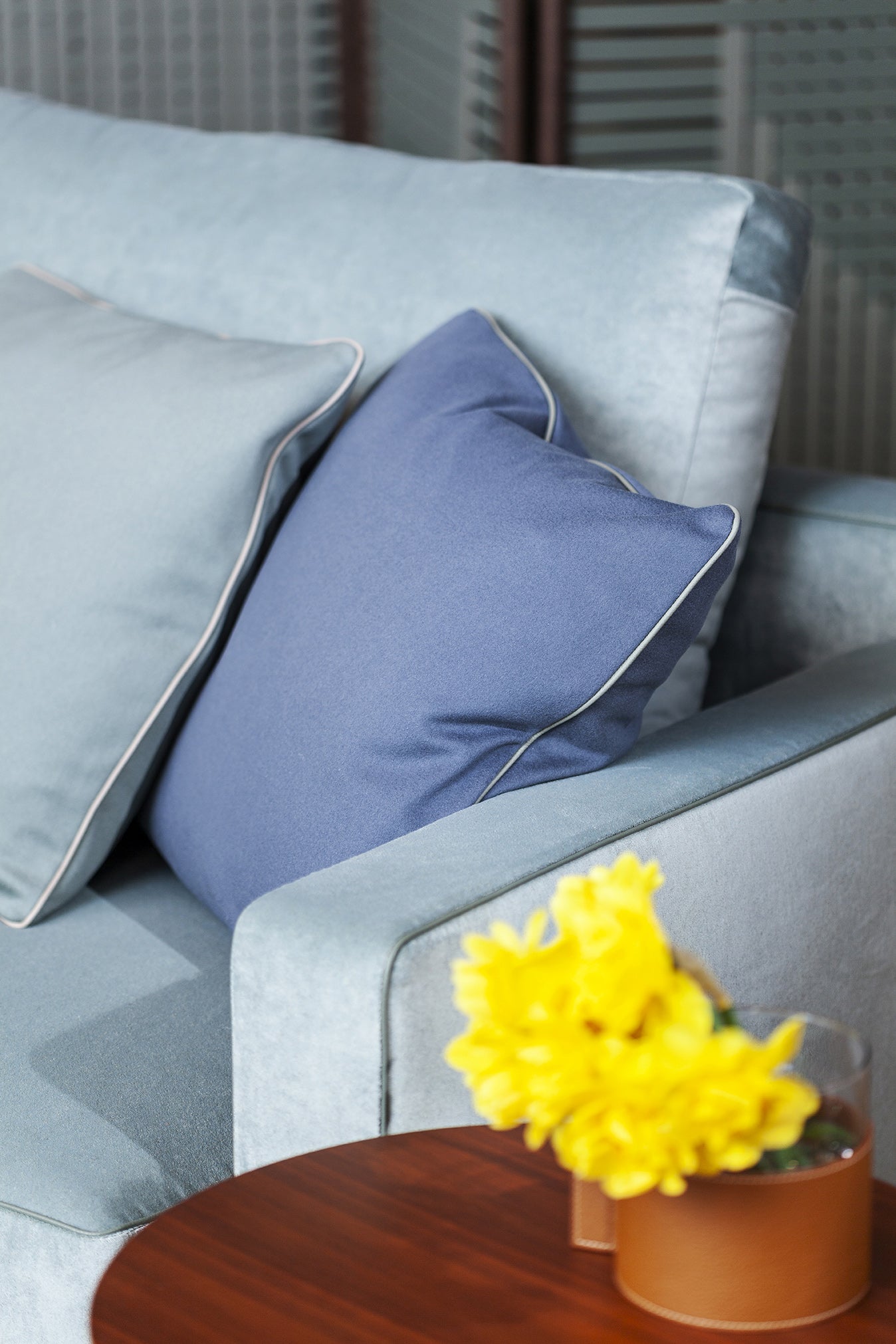 poltrona frau loro piana decorative cushions