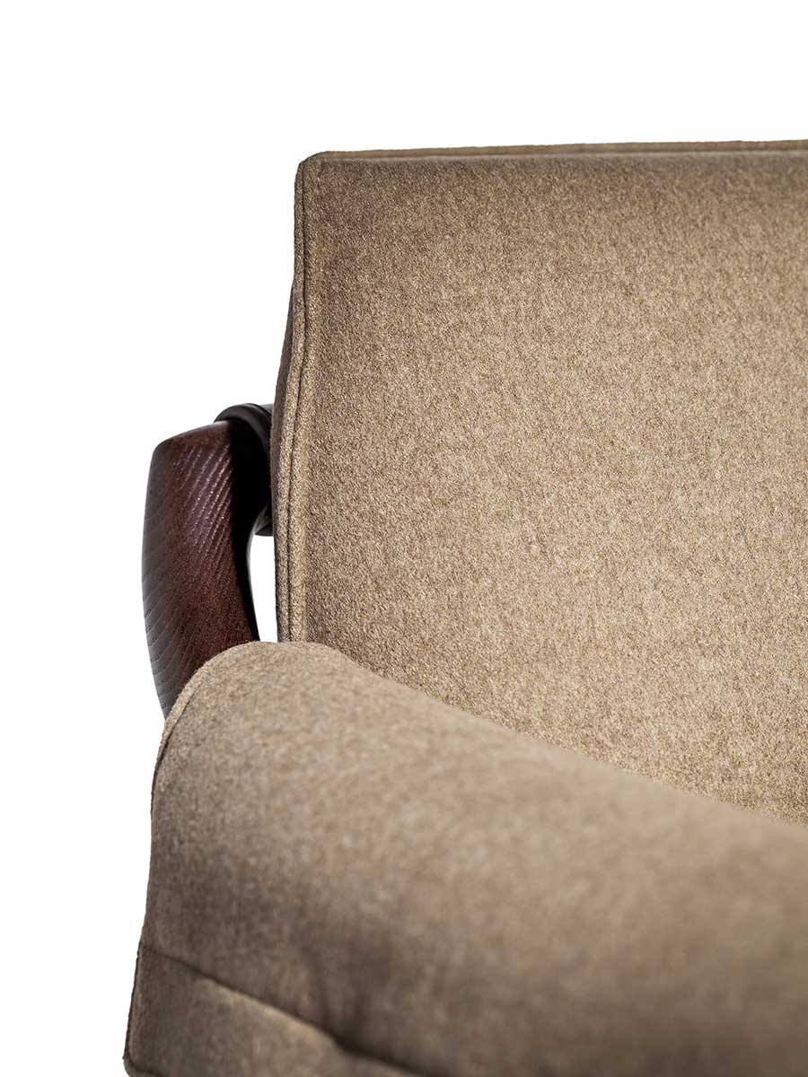 poltrona frau times lounge armchair
