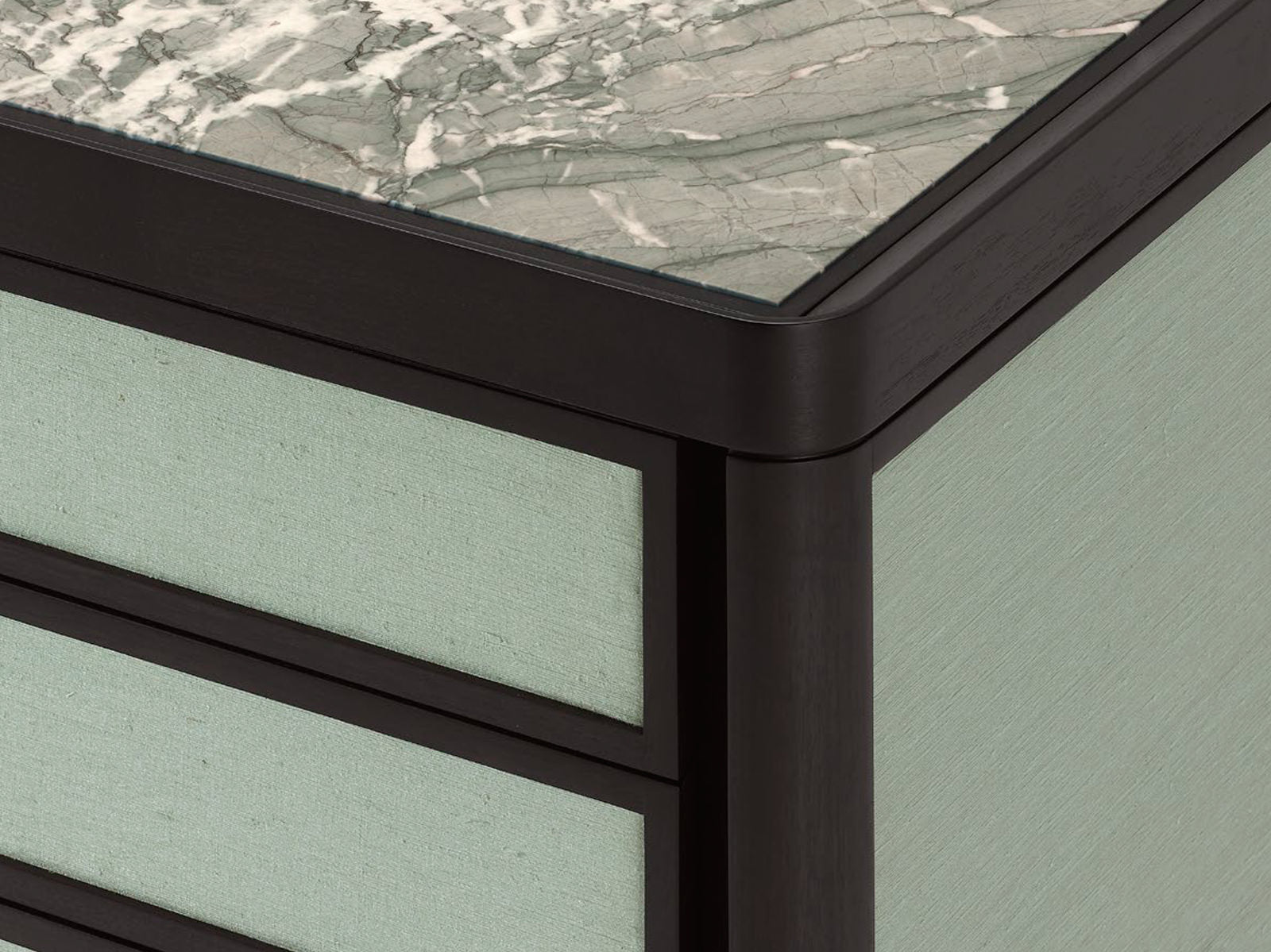 Full Chest of Drawers