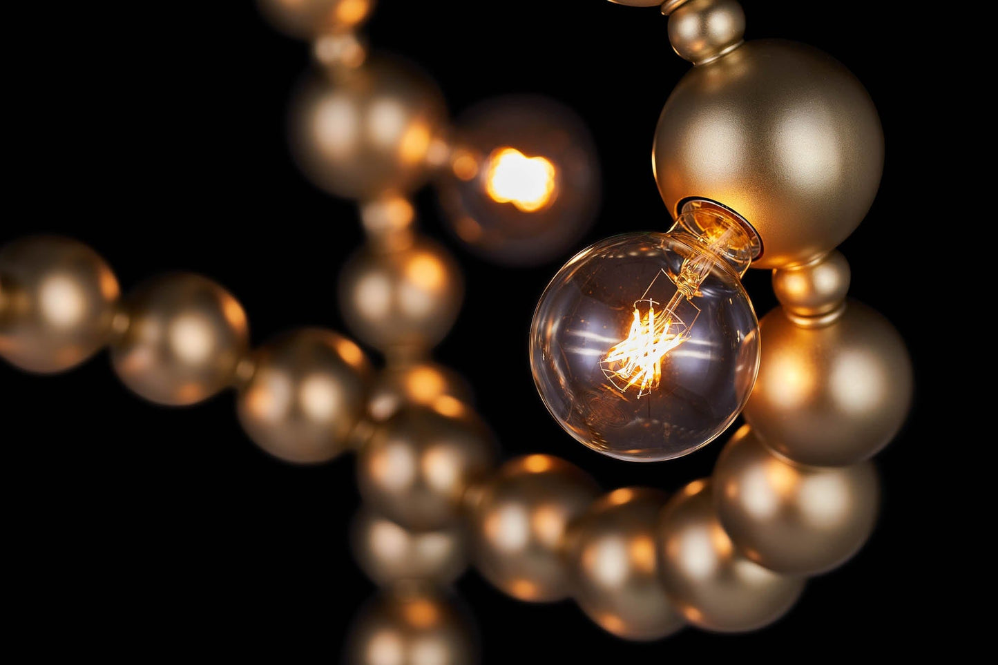Bella Chandelier Horizontal
