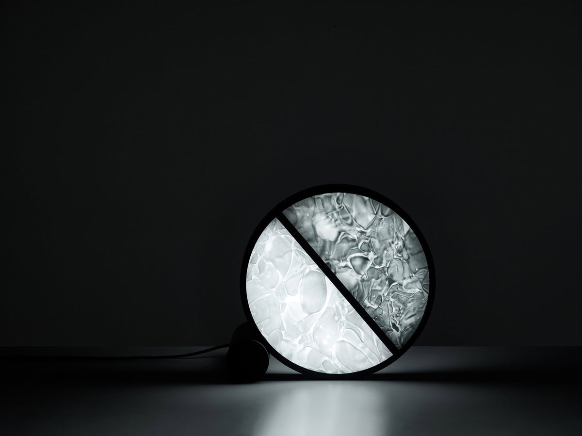GEOMETRIC LIGHT