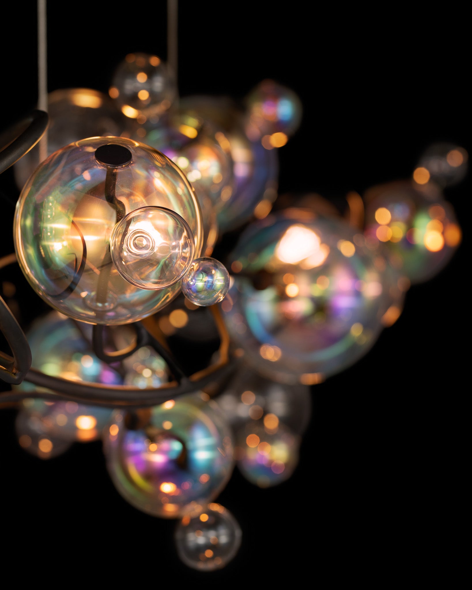 Bubbles Flow Hanging Lamp Long With Downlights