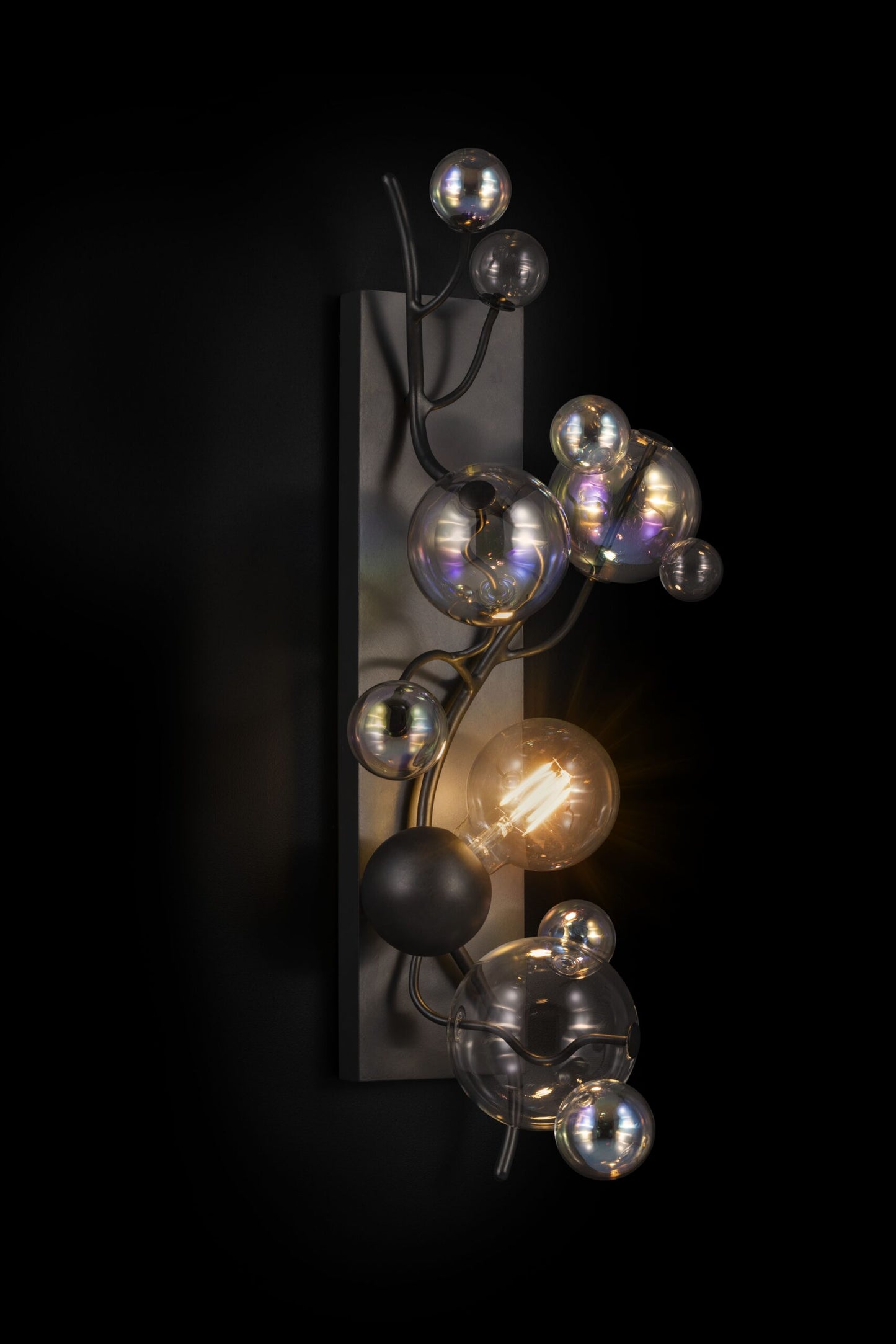 Bubbles Flow Wall Lamp