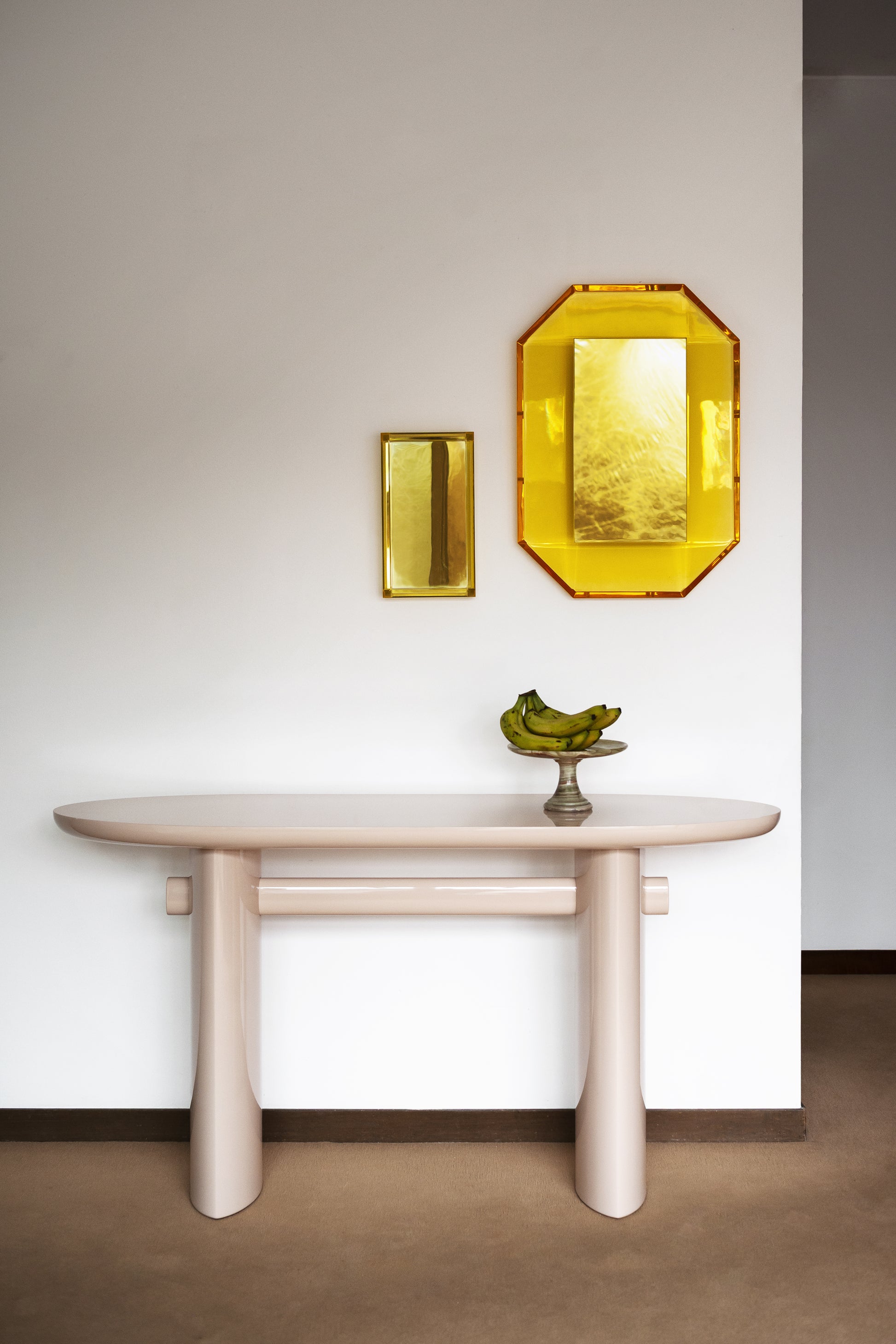 Tact & Trace Mirror
