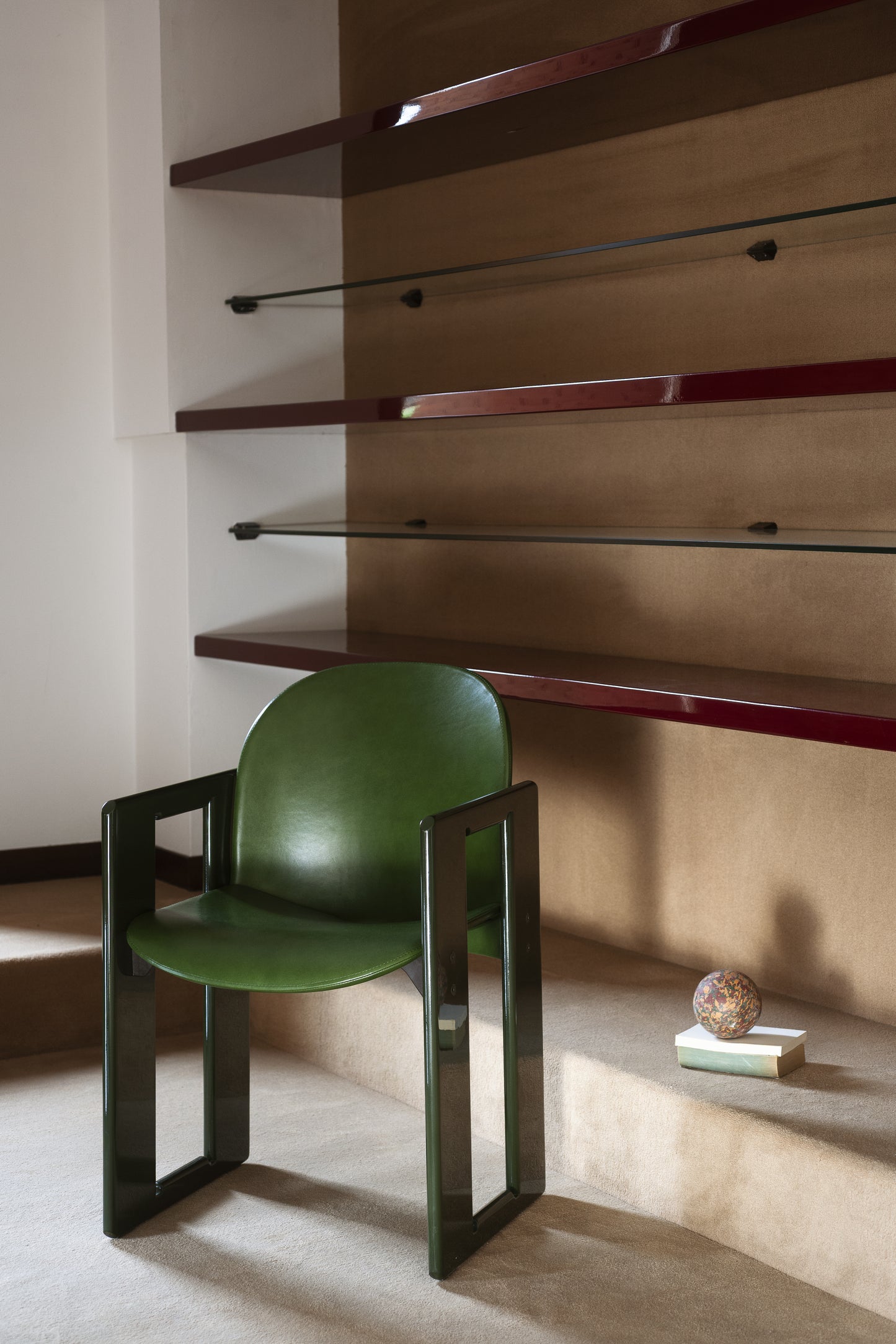 Dialogo Dining Chair