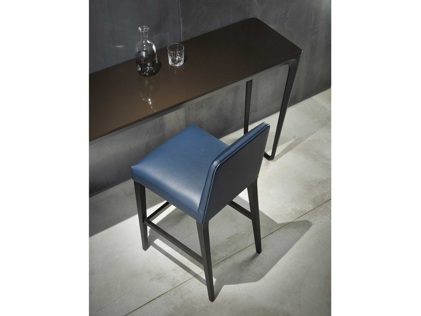 Classic Stool
