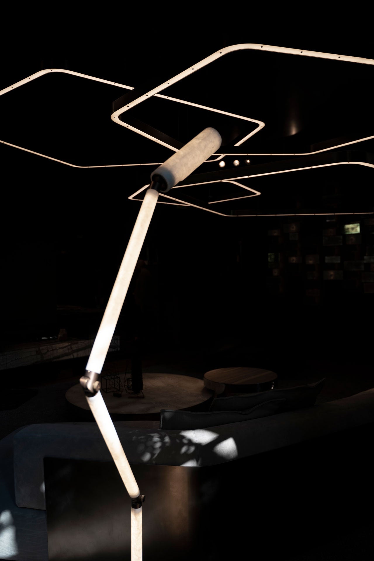 Test Tree Floor Lamp