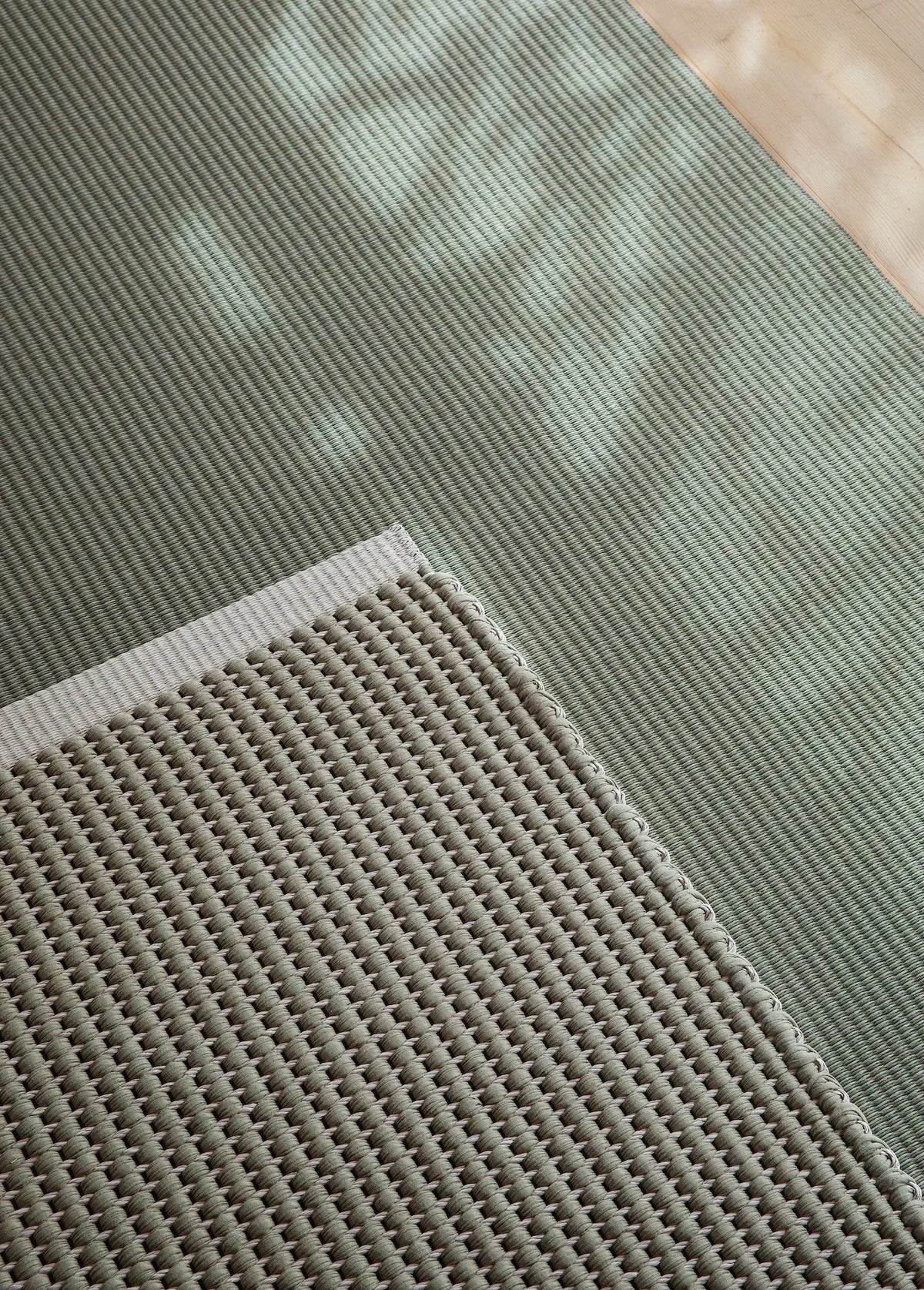 Line IN/OUT