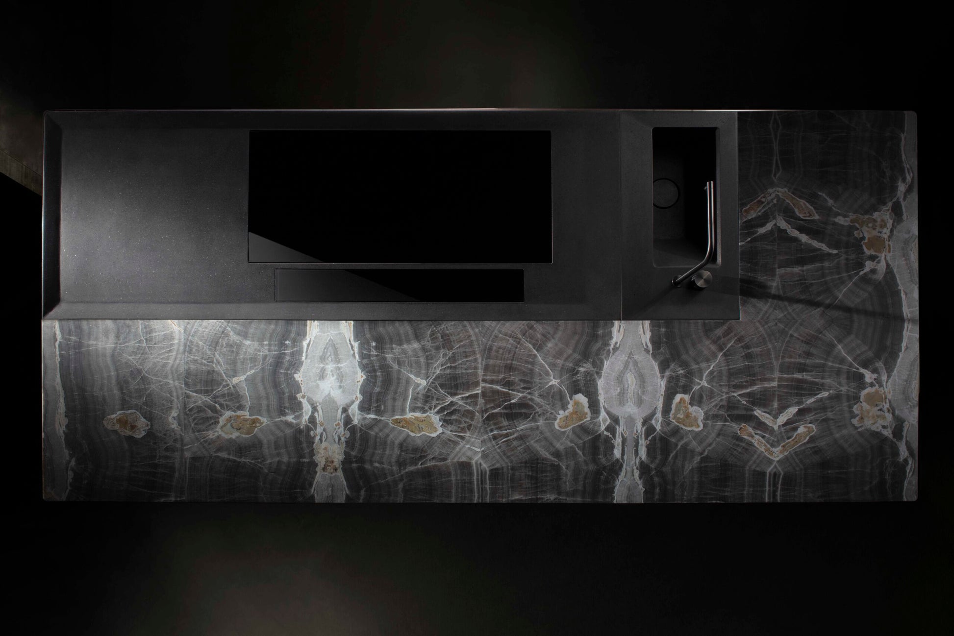 Oxygen Kitchen Island