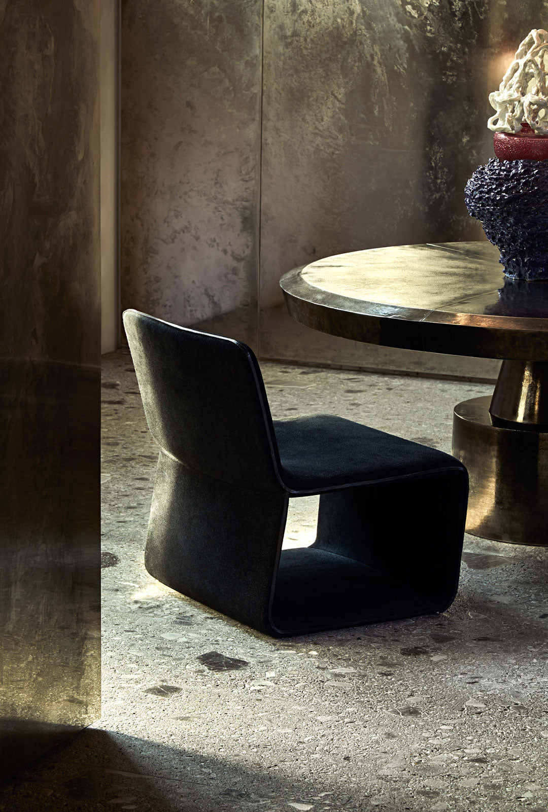 He 150 Dining Table