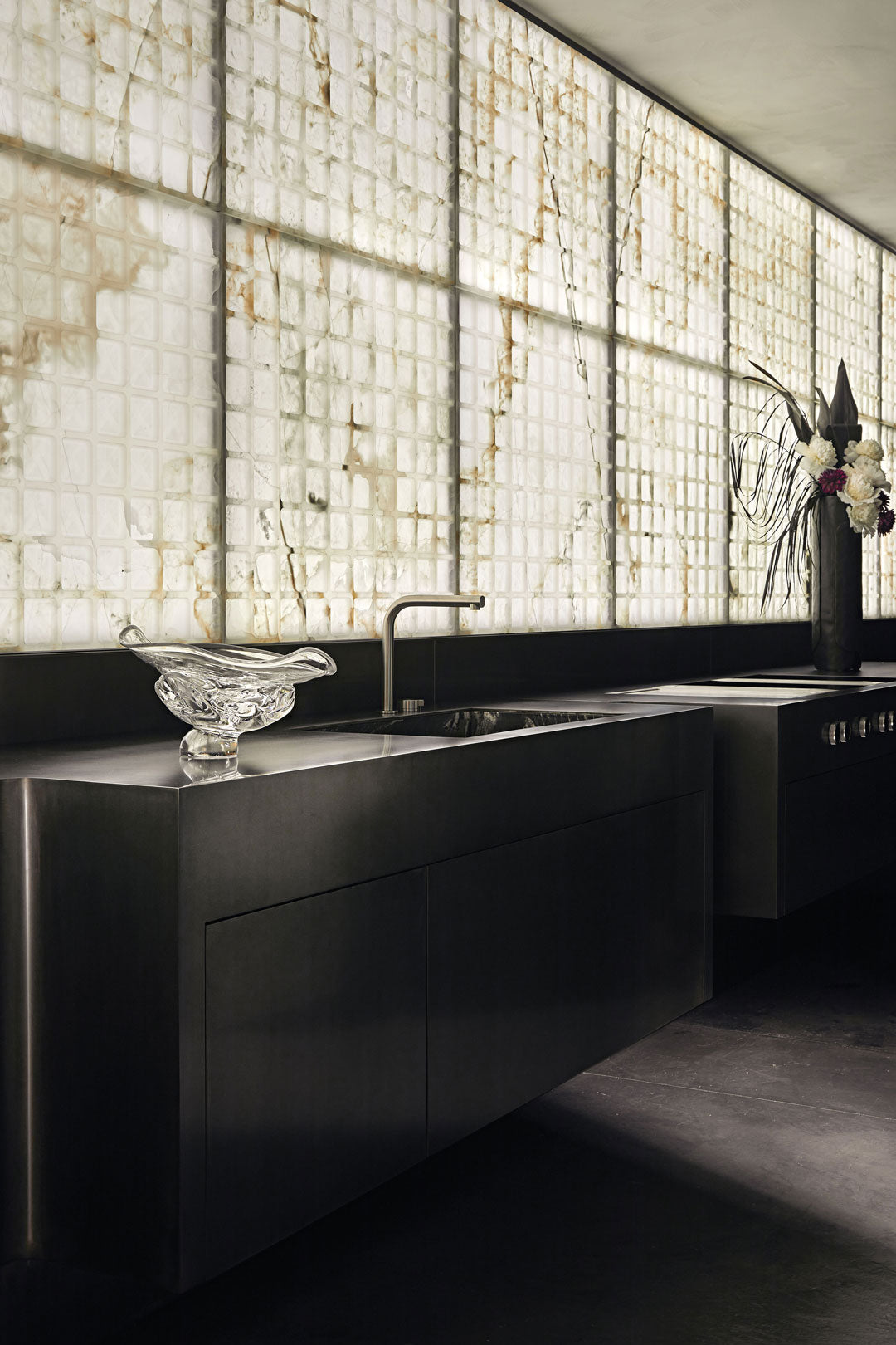 Opera Wall Kitchen