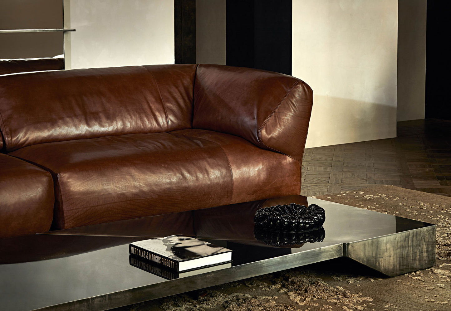 Oblio Sofa