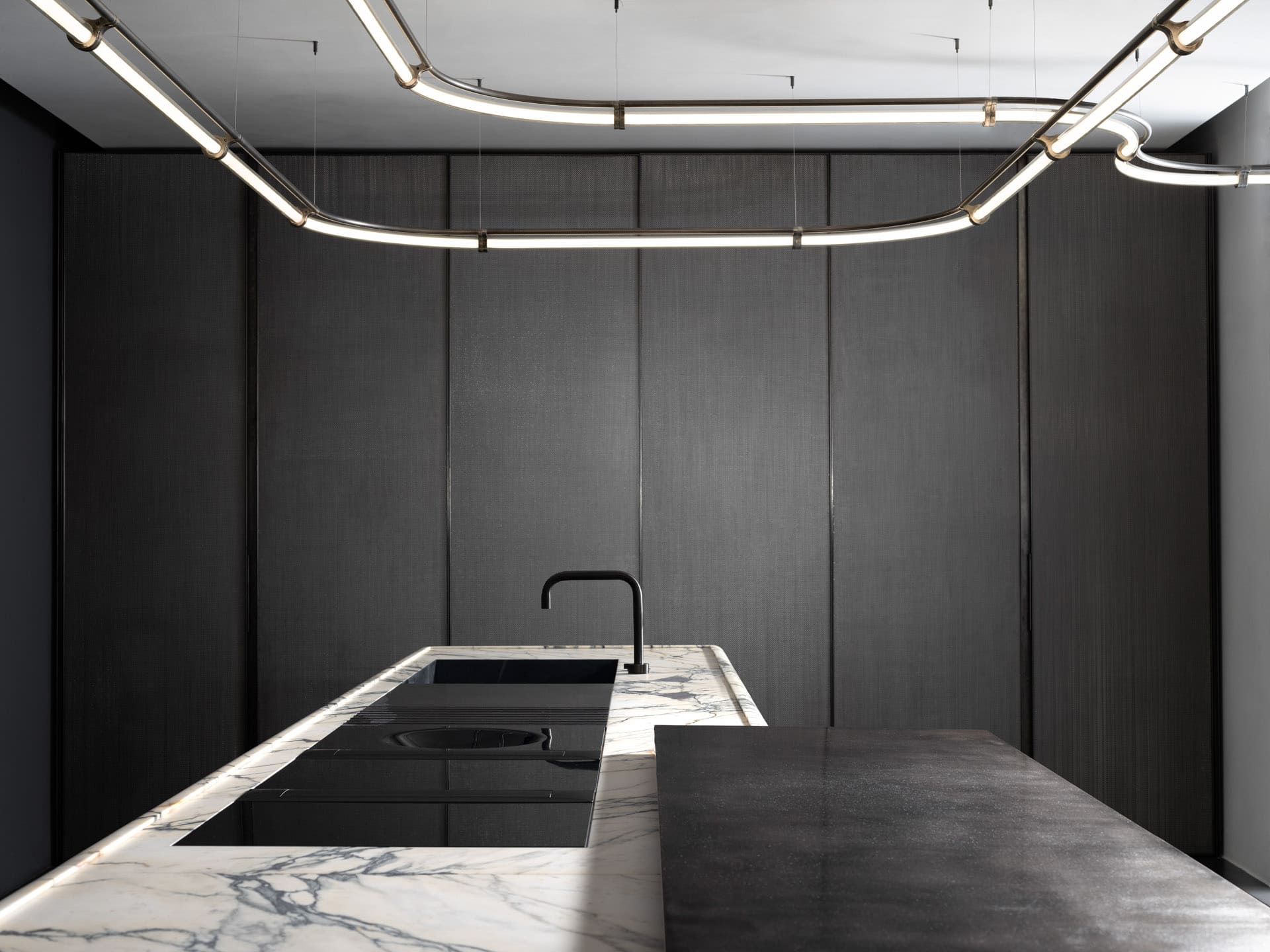 Legacy Pendant Lamp