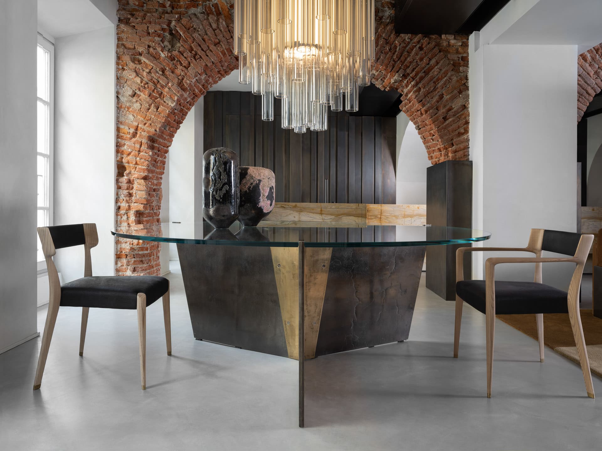 Gotham Evo Dining Table