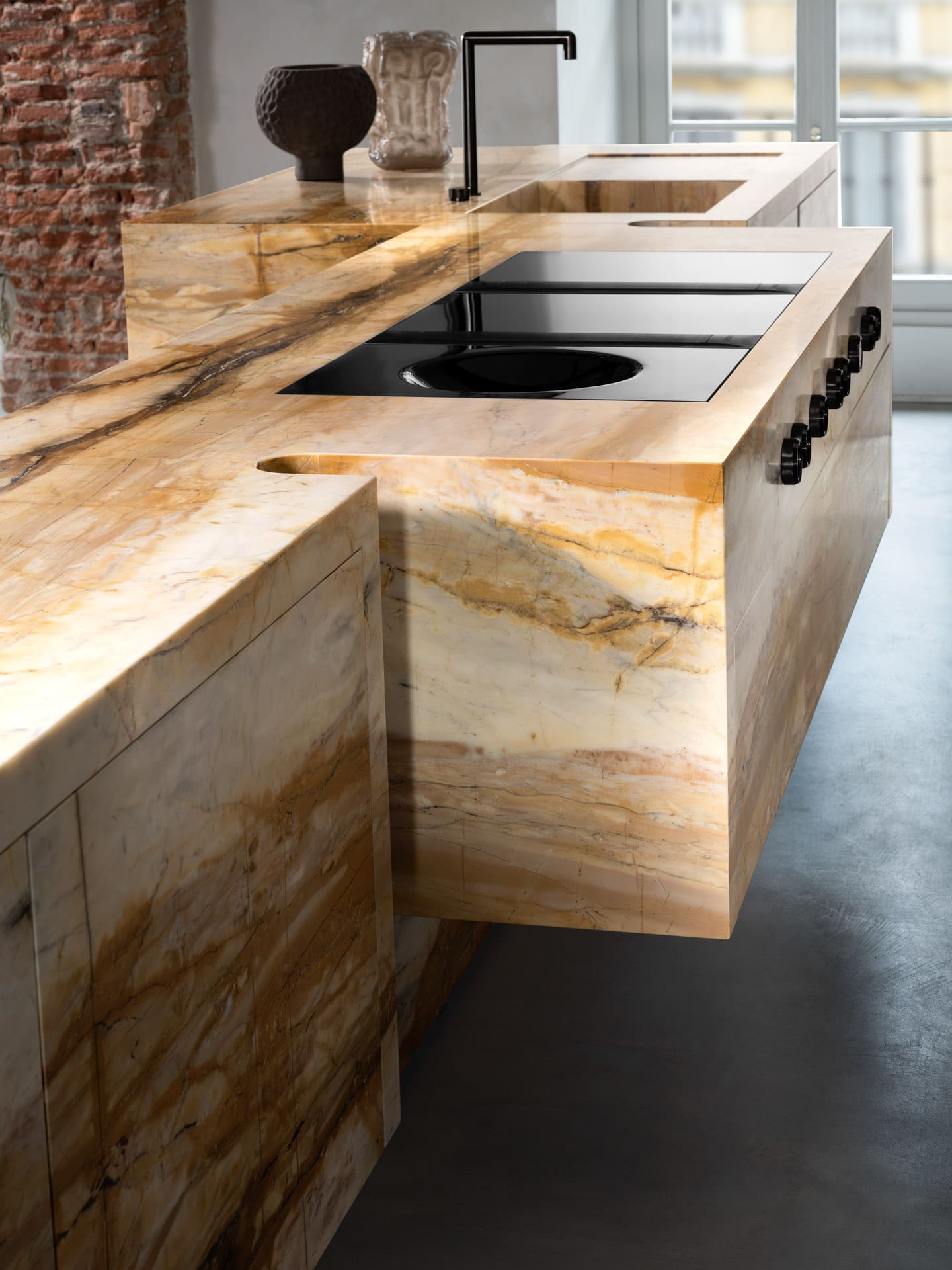 Opera Kitchen Island