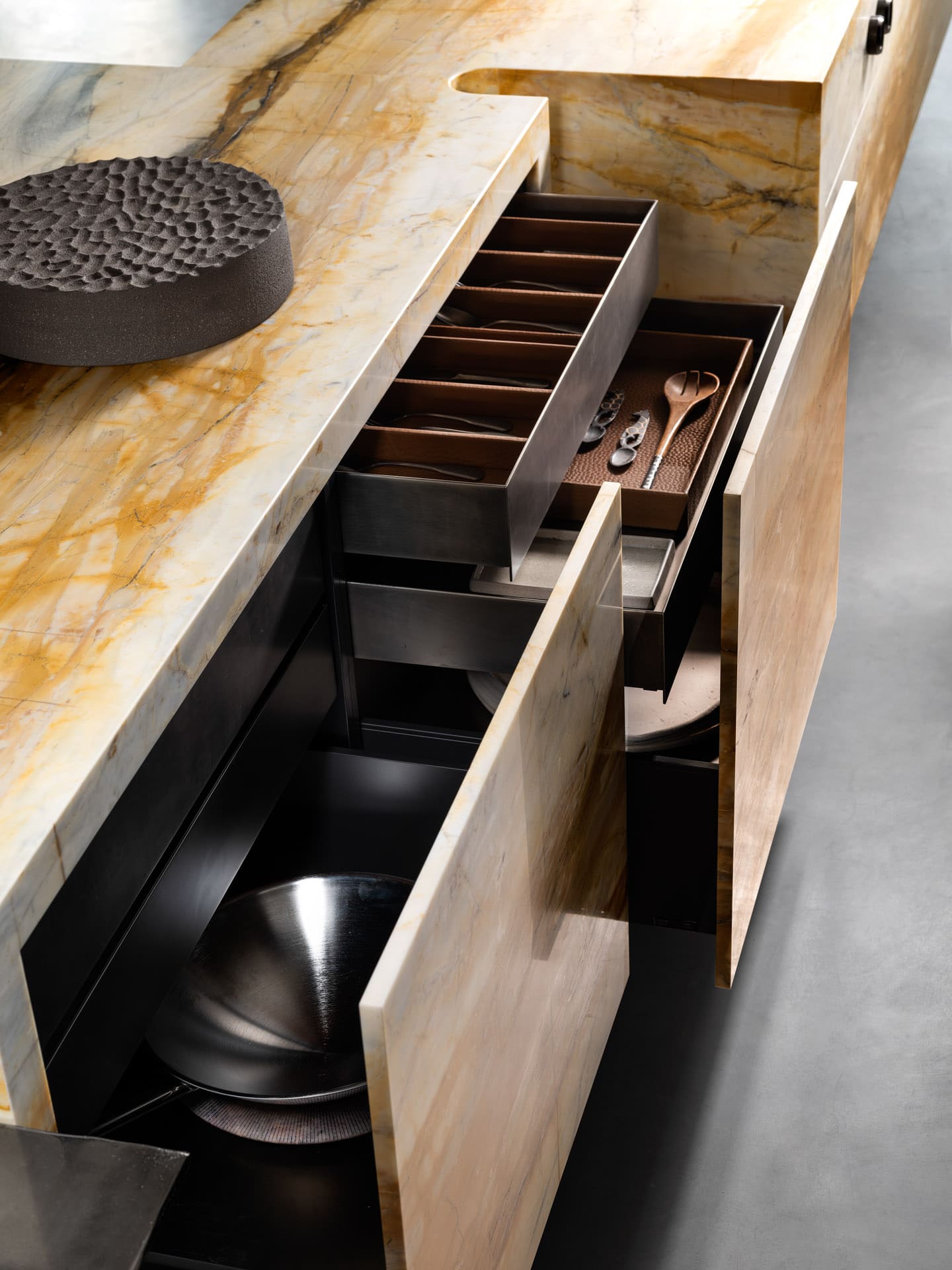 Opera Kitchen Island