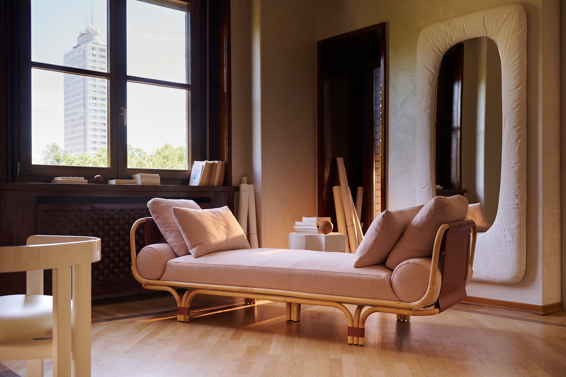 Isola Bella Daybed