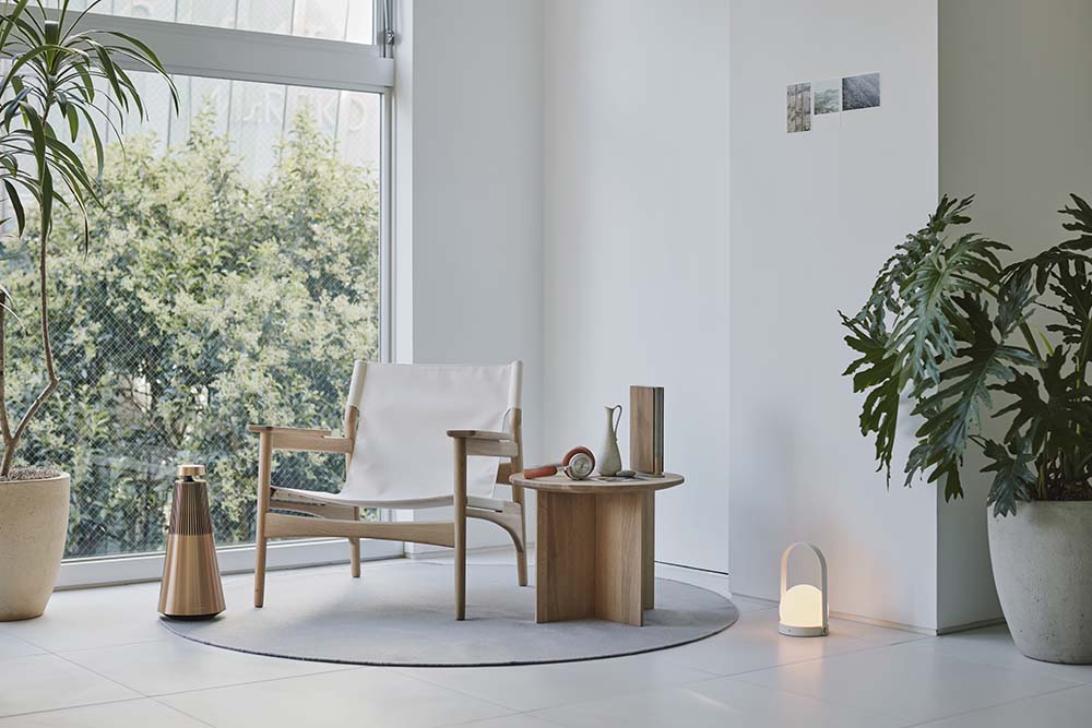 N-LC02 Lounge Chair
