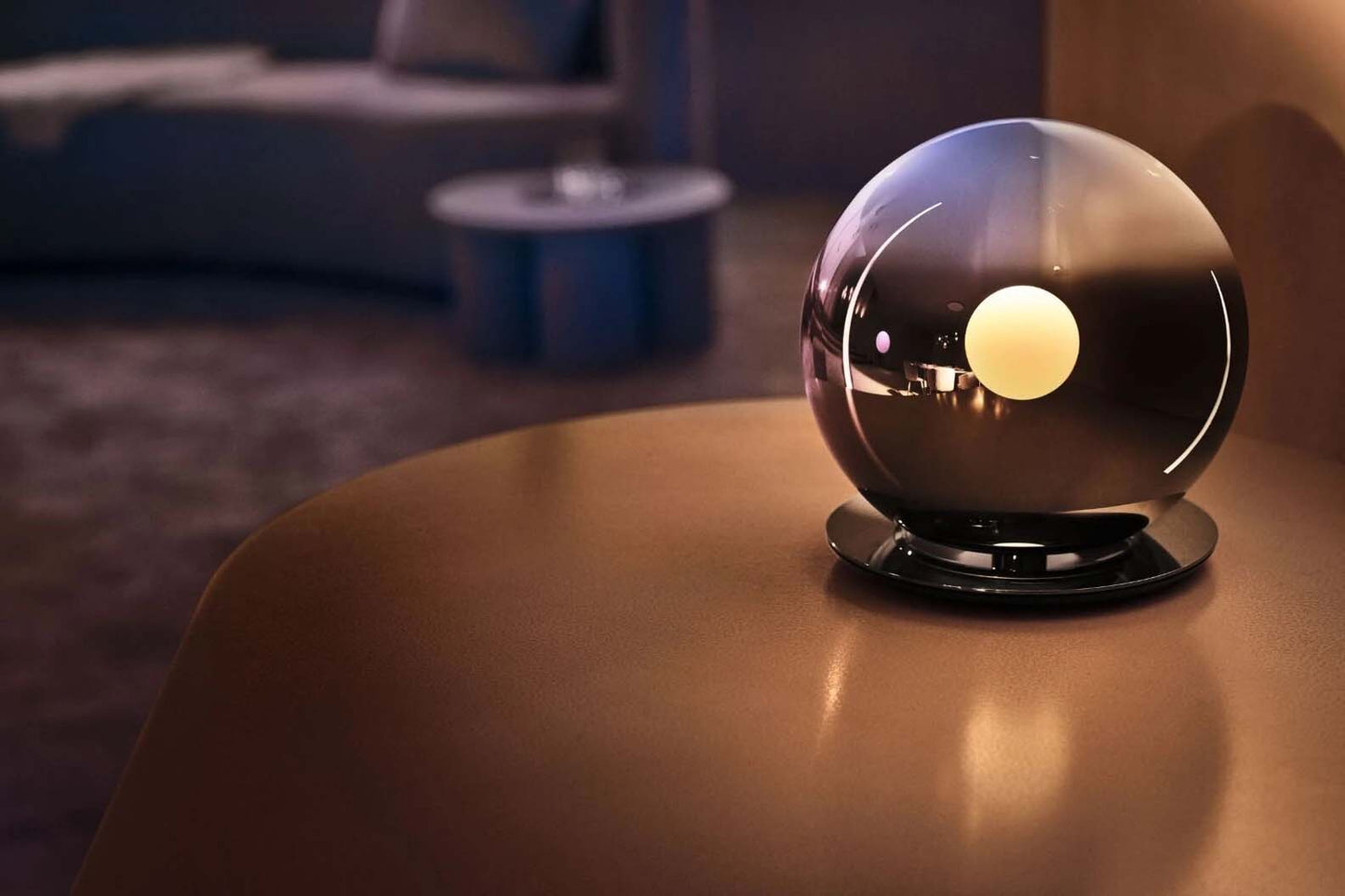 Luna Basso Table Lamp