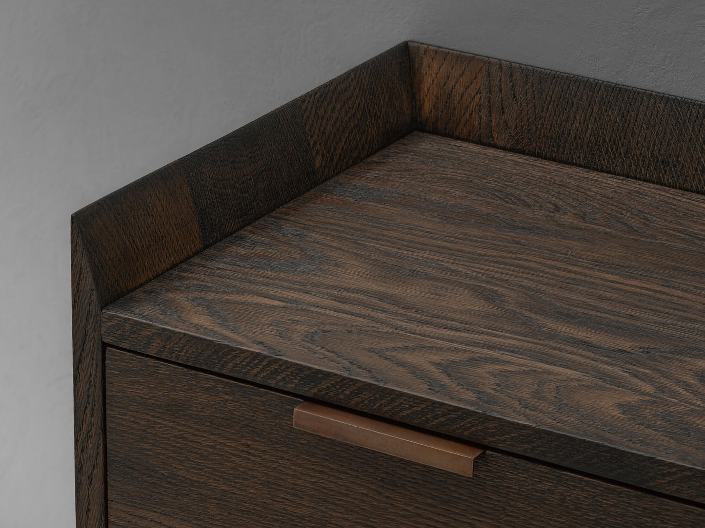 NOTA BENE ∙ BEDSIDE TABLE