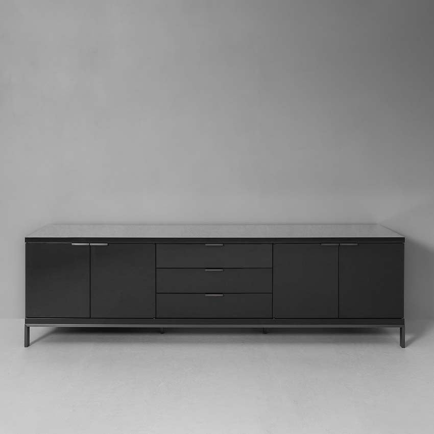 Nota Bene Sideboard