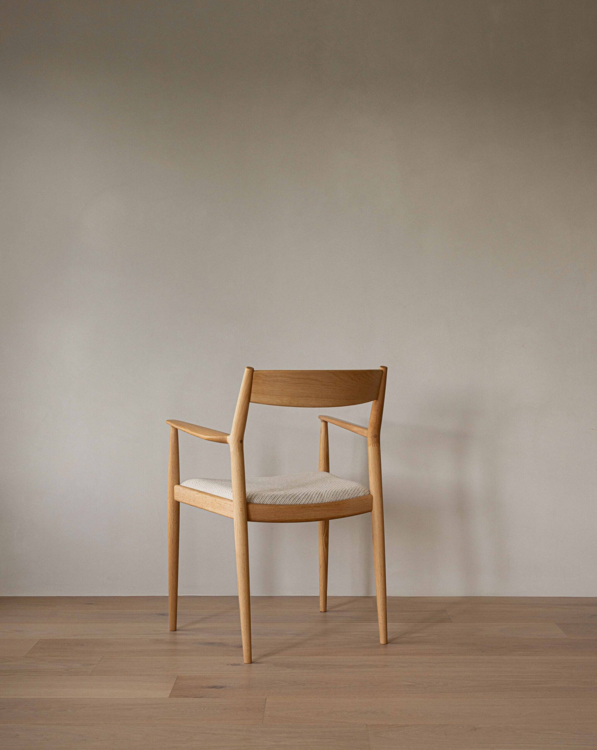 N–DC01 Dining Chair
