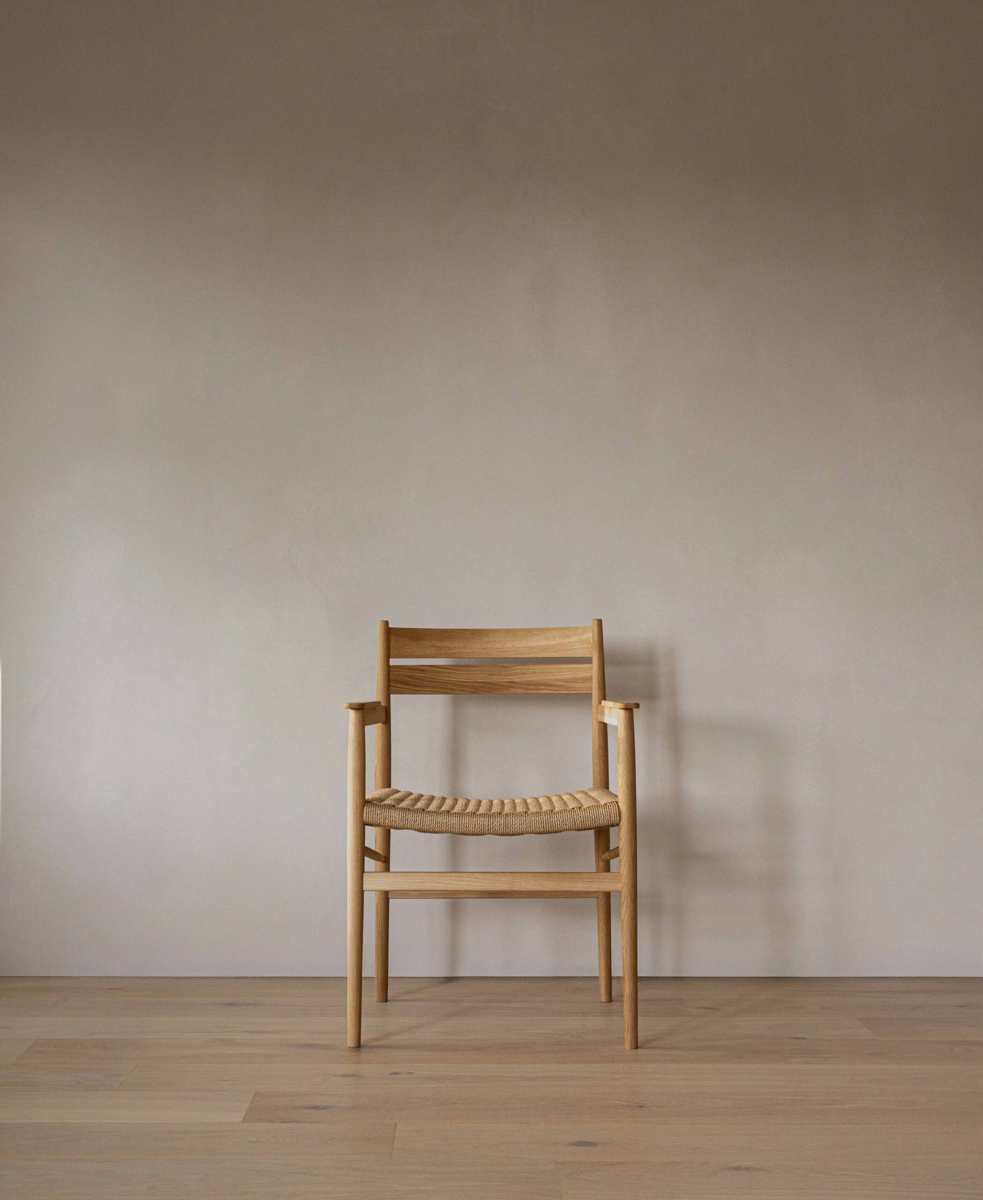 N-DC04 Dining Chair