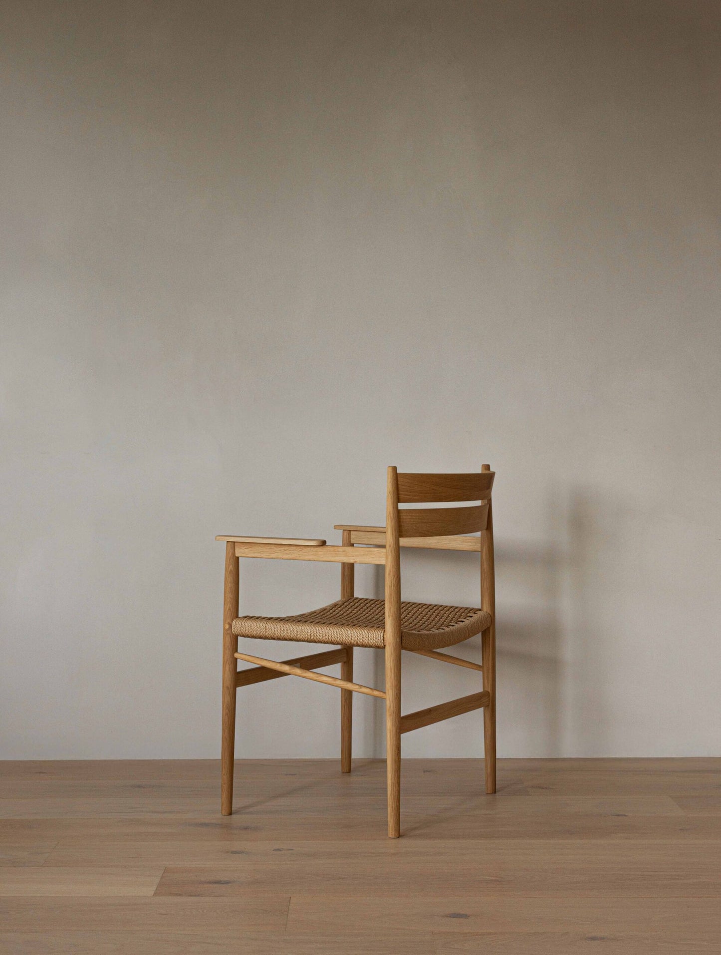 N-DC04 Dining Chair