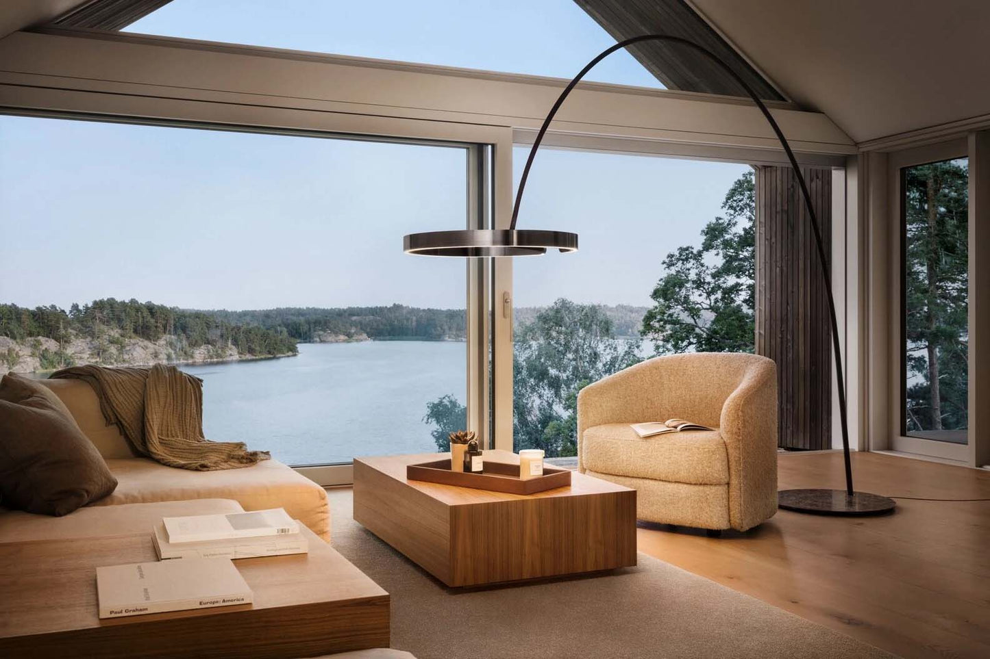 Mito Largo Floor Lamp