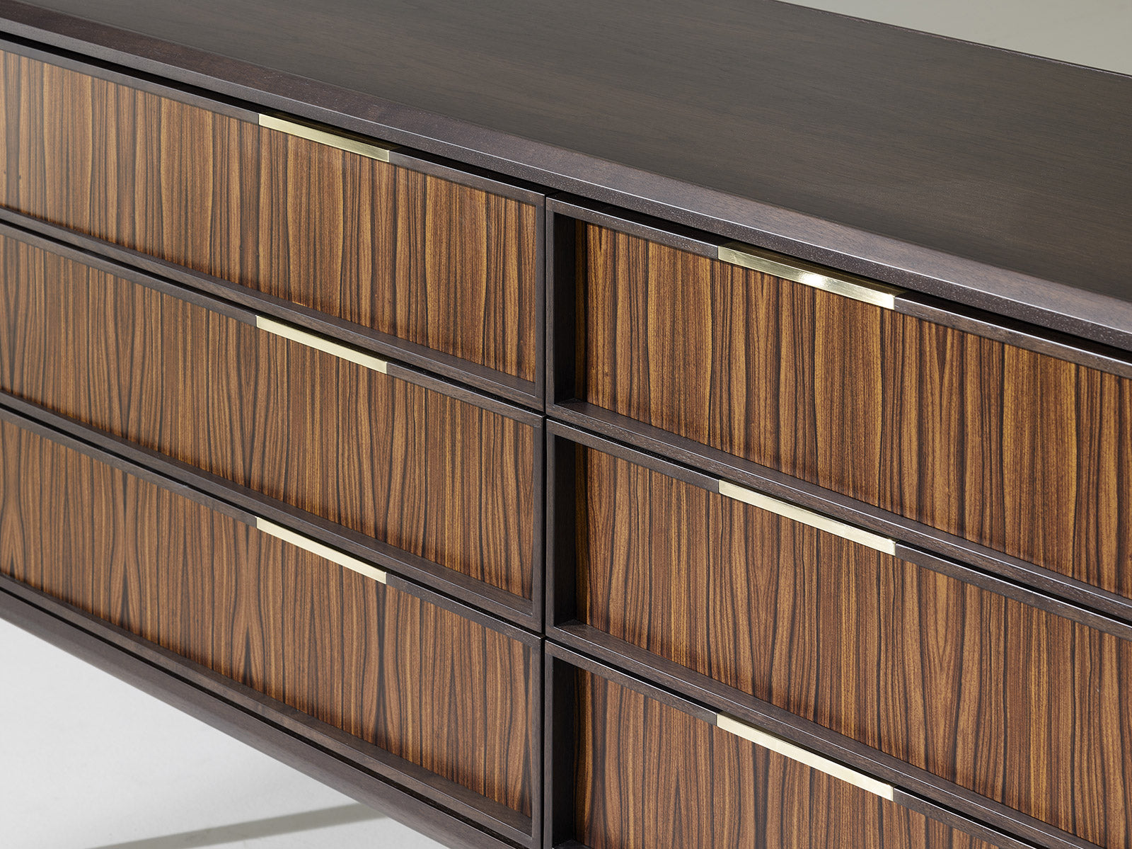 Oblique Cabinet Low