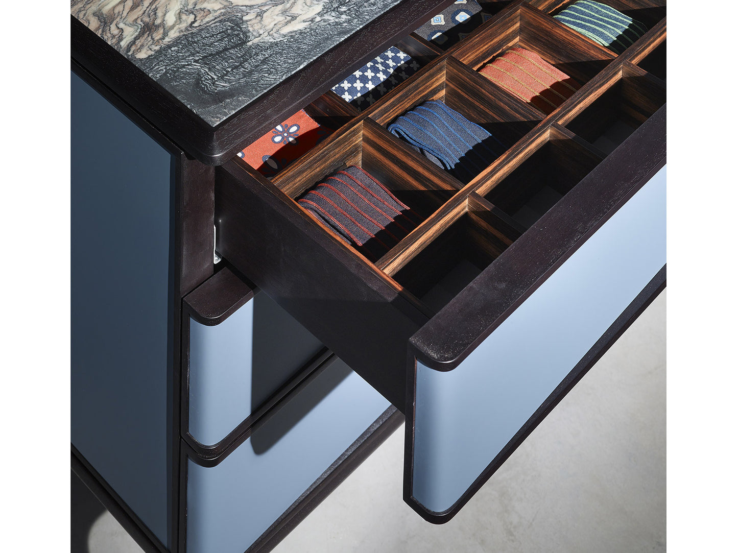 Oblique Cabinet Low